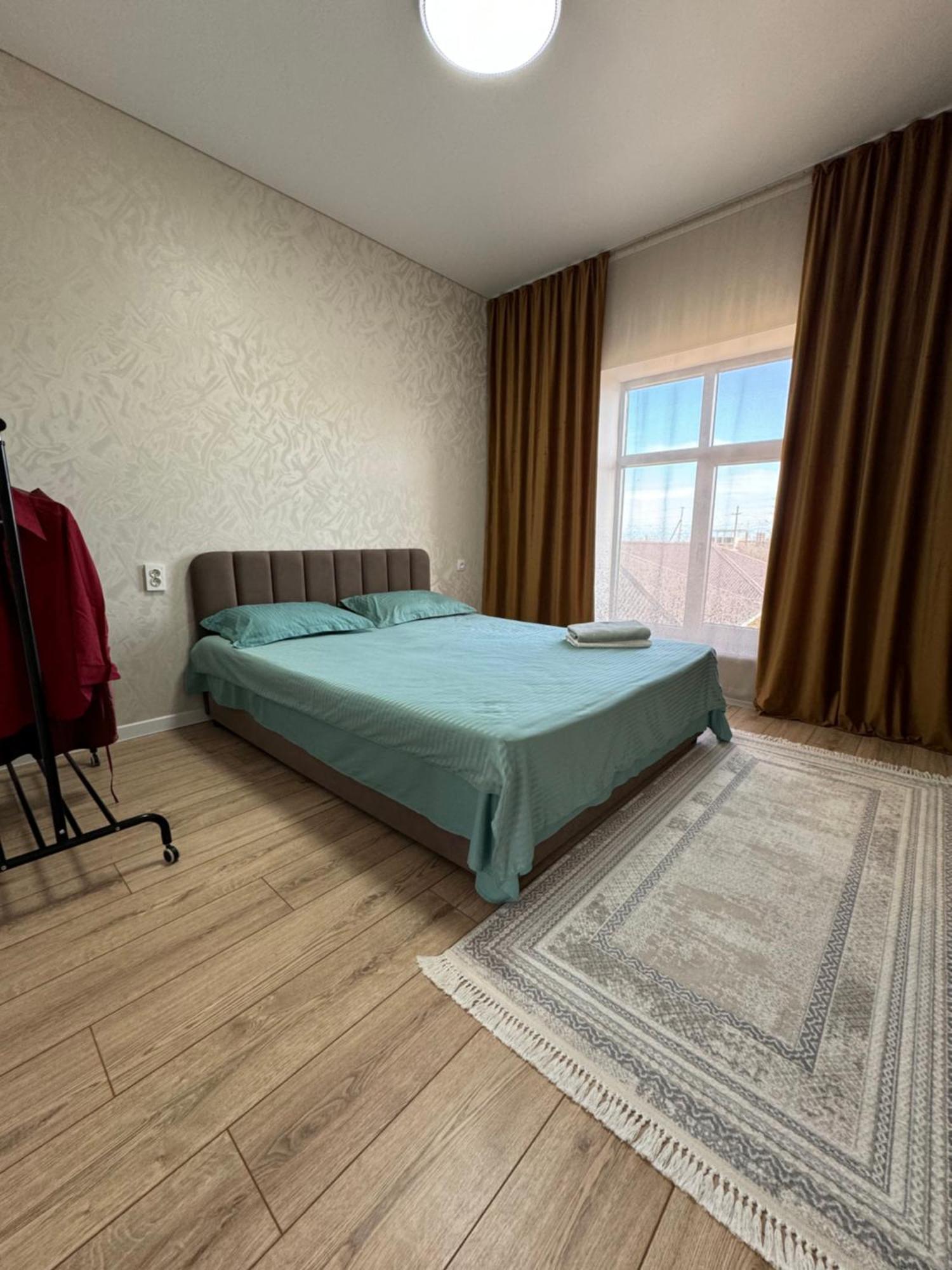 Алые Паруса Hotel Cholpon-Ata Exterior foto